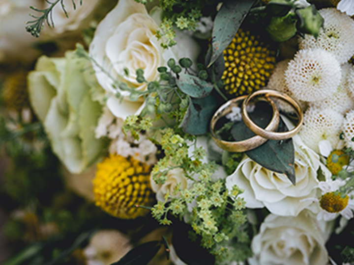 結婚式とは